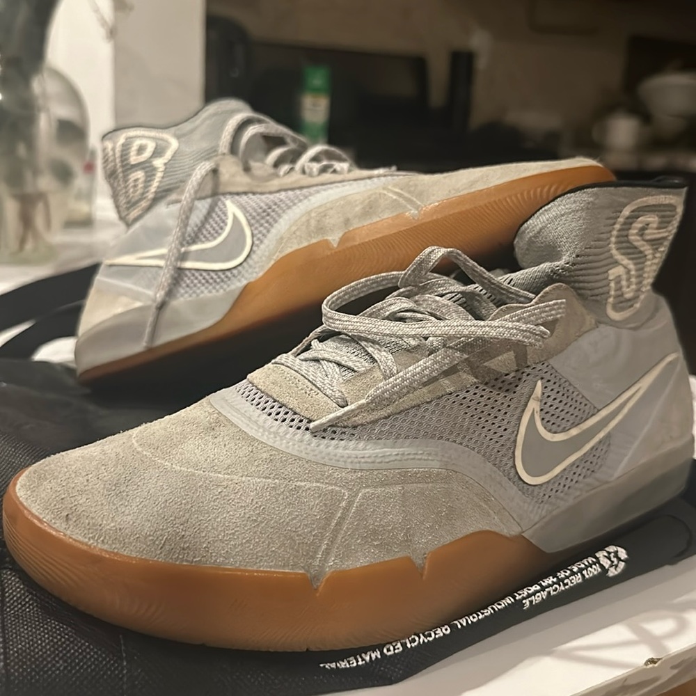 Eric Koston 3 Hyperfeel SB 'Grey Gum' - worn